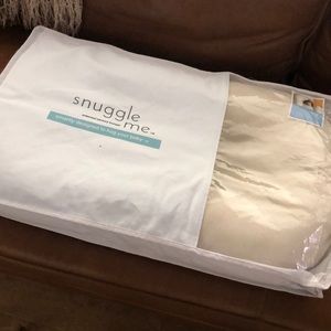Snuggle Me Organic Baby Lounger
